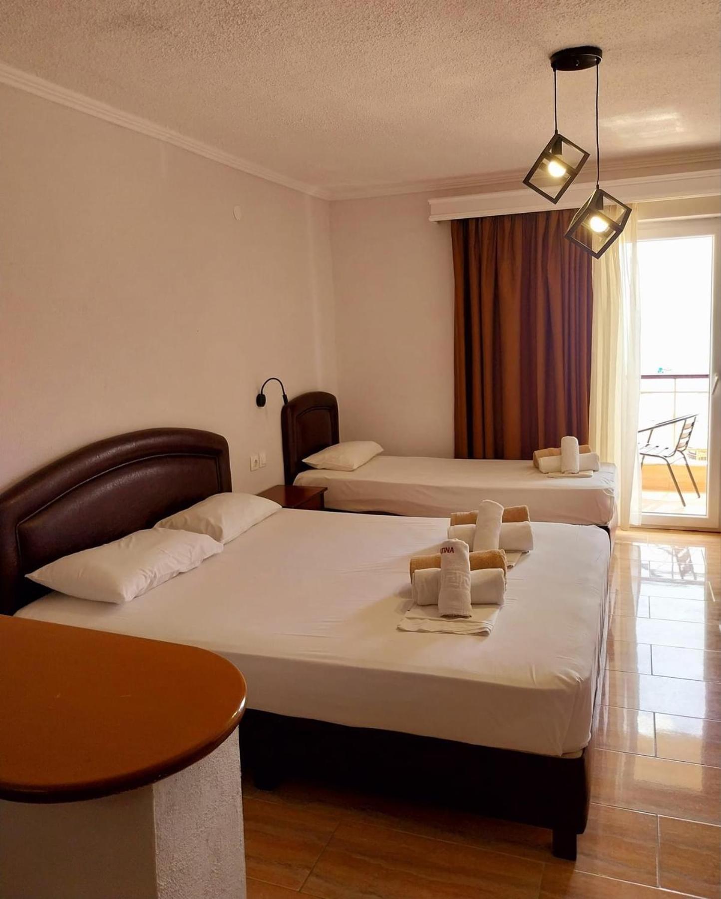 Hotel Porto Matina à Metamórfosi Extérieur photo